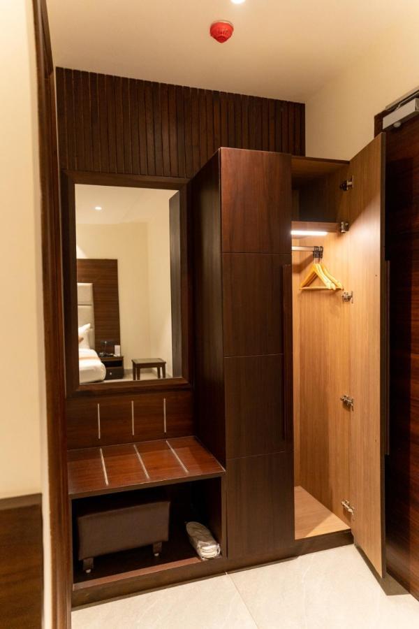 Hotel Smily Ludhiana Extérieur photo