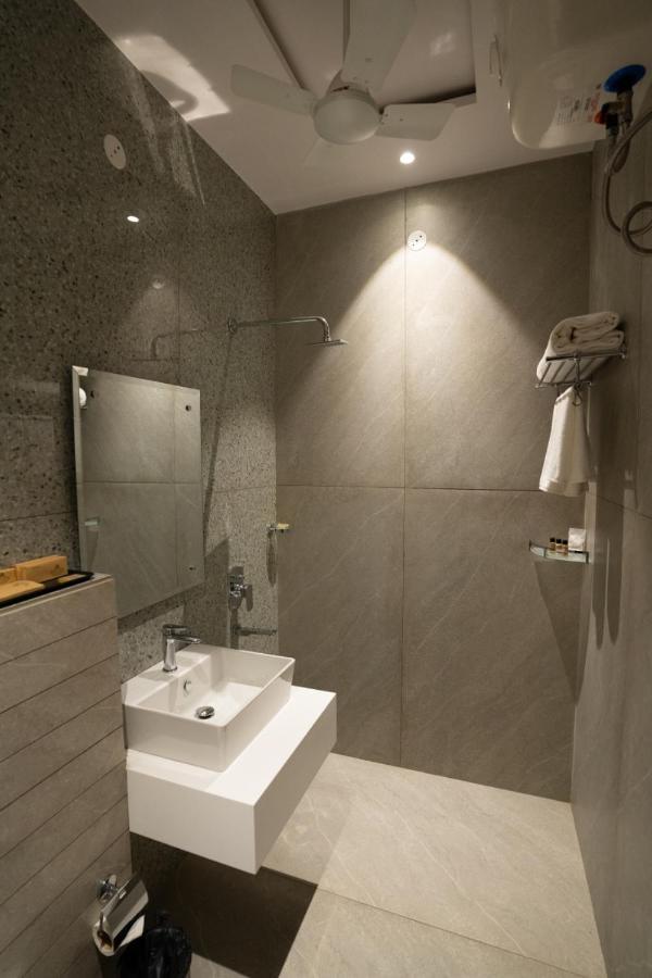 Hotel Smily Ludhiana Extérieur photo