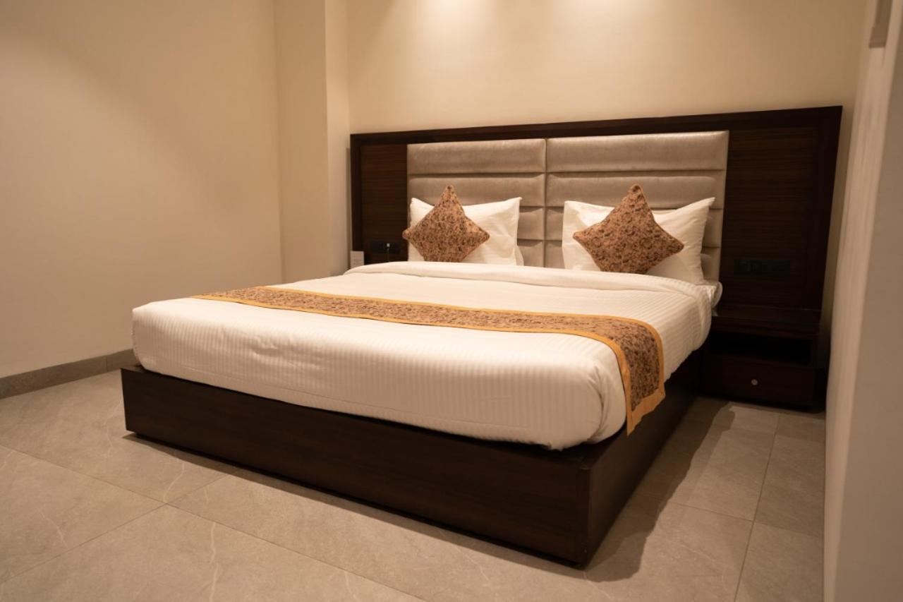 Hotel Smily Ludhiana Extérieur photo