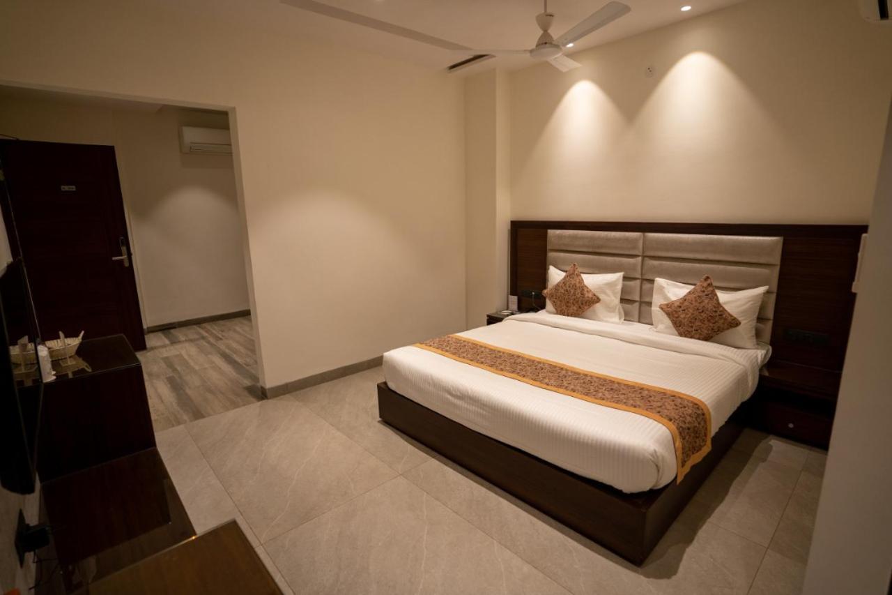 Hotel Smily Ludhiana Extérieur photo